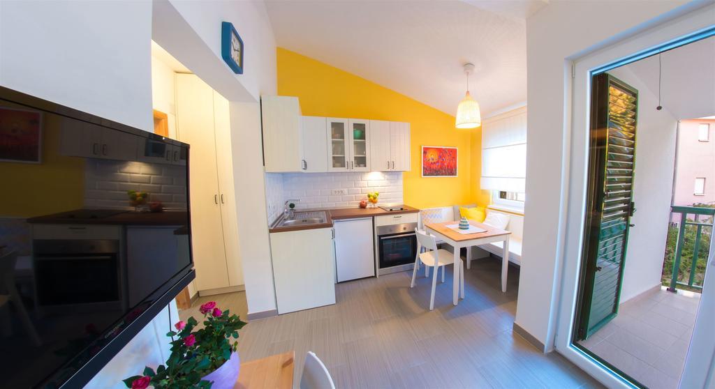 Apartments Denis Klek Eksteriør billede